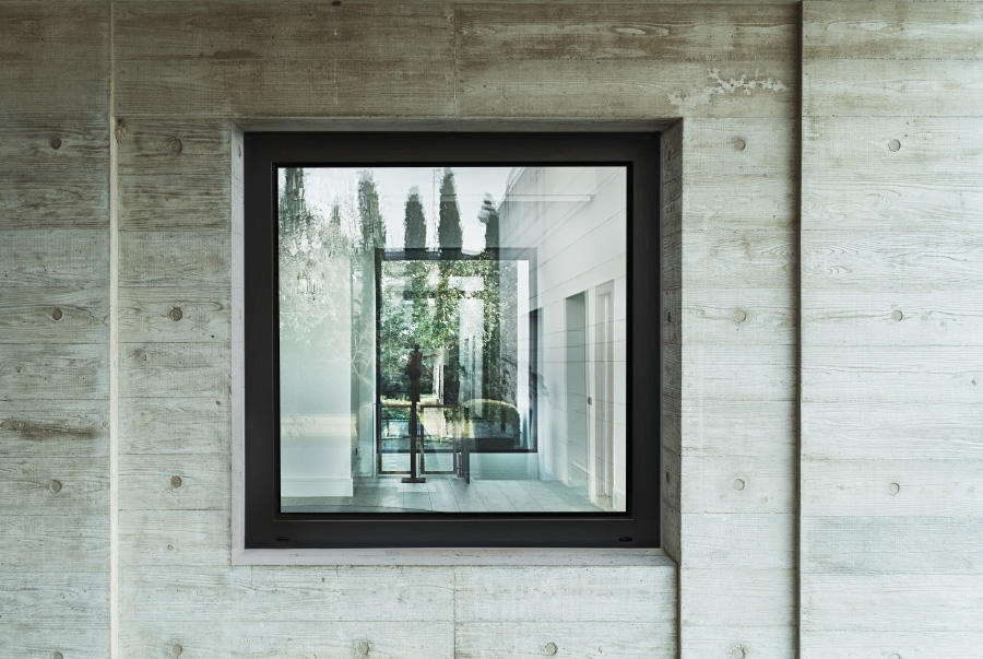 Ventana de PVC Cortizo instalada en una vivienda